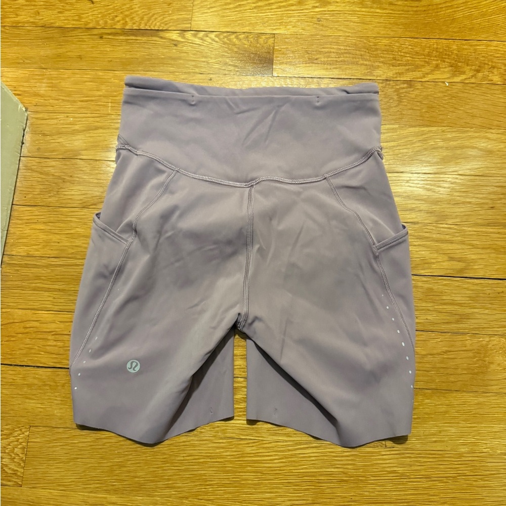 lululemon athletica Mauve Bike Shorts with Side Pockets